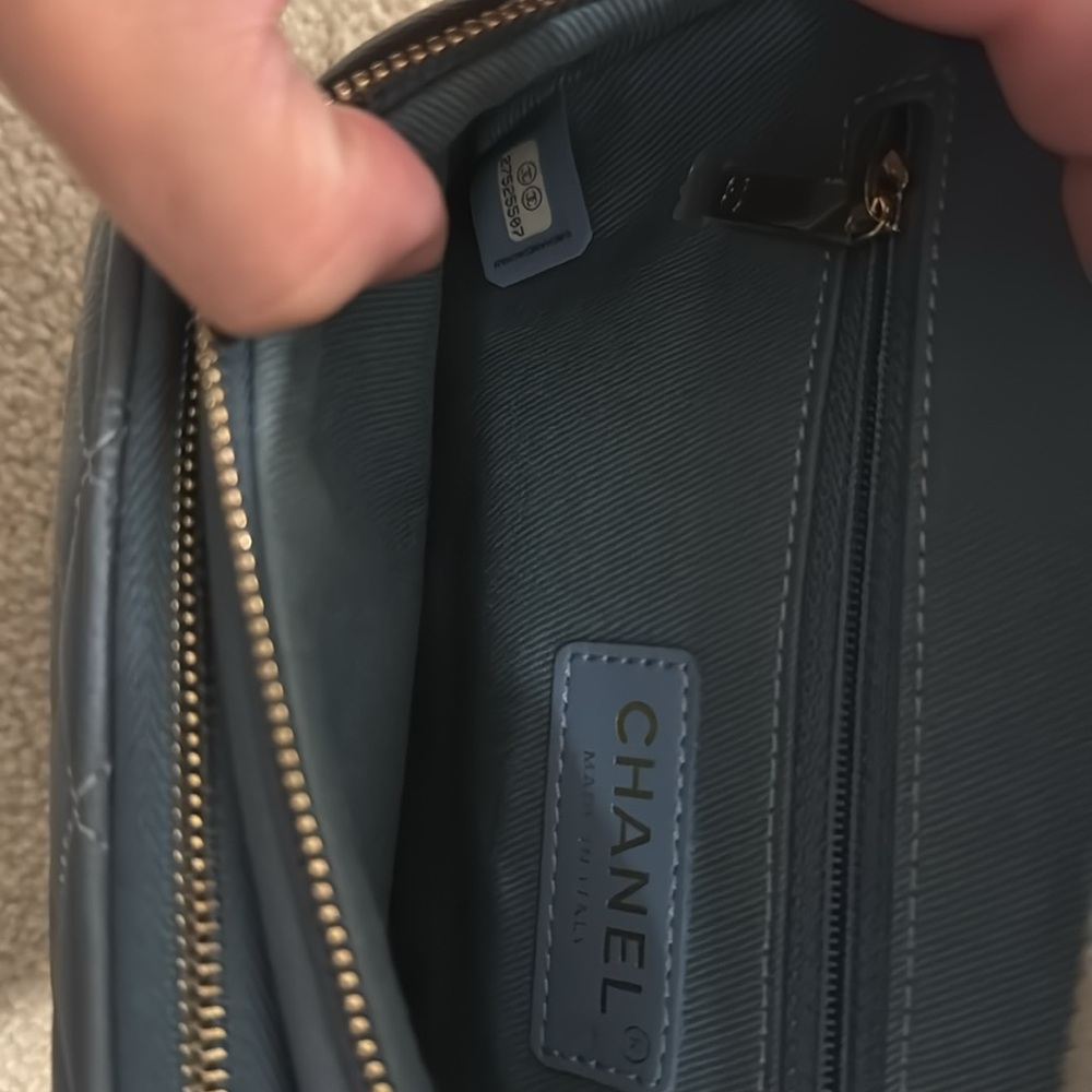 Chanel bumbag authentic! - Picture 2 of 3